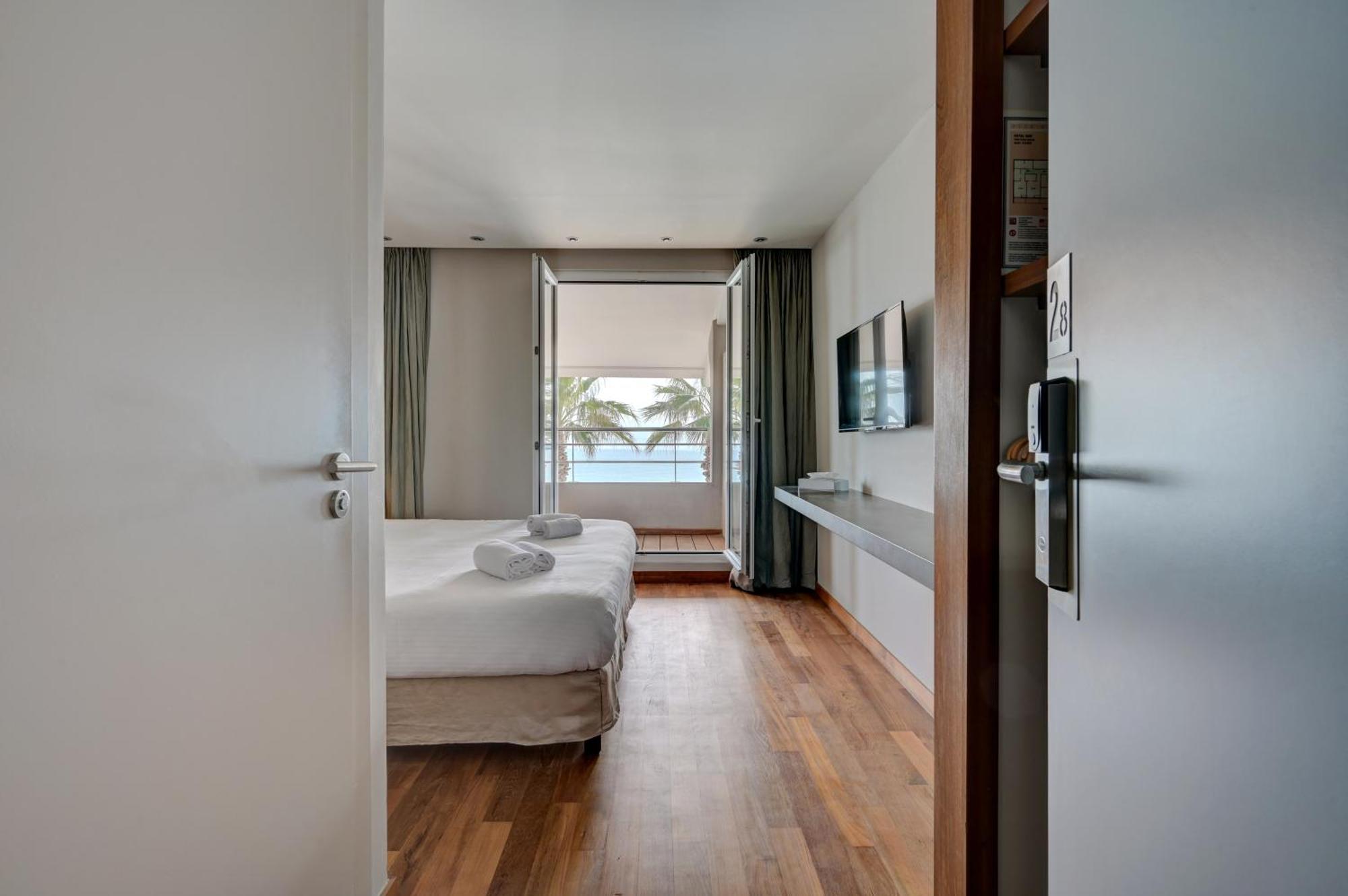 Hotel Bor Hyères Esterno foto